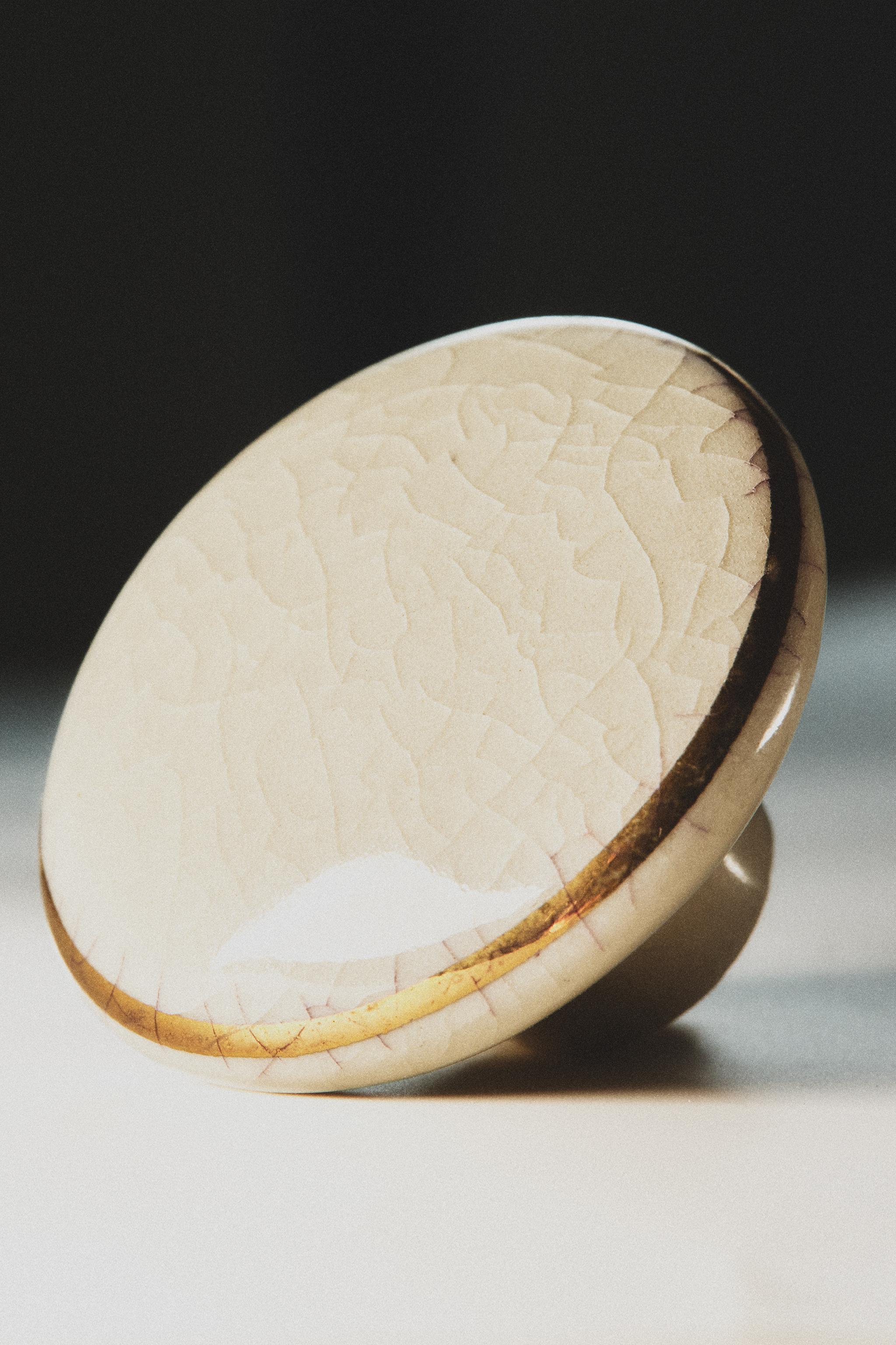 SET OF ROUND CERAMIC KNOBS (SET OF 2)